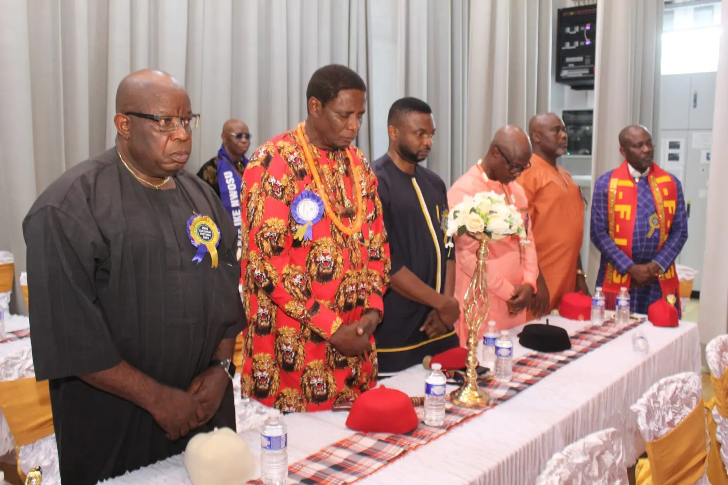 Tübingen - Reutlingen e. V Igbo Union OBINWANNE – Gemeinnütziger und unpolitischer Verein mit Sitz in Reutlingen – die Leute genießen